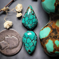 Hubei Polychrome Turquoise Set Cabochon