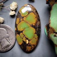 Polychrome Hubei Oval Cabochon